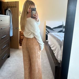 Medium flared hippie pants